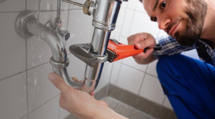 Professional Leak Detection in Oil Trough, AR